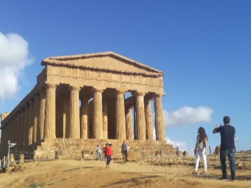 Locazione Turistica Domus Re Bed & Breakfast Agrigento Exterior photo